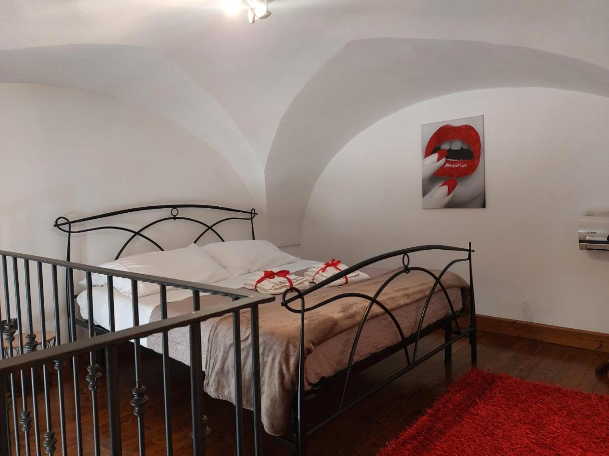Suite Del Conservatorio Nel Centro Storico Lecce Eksteriør billede