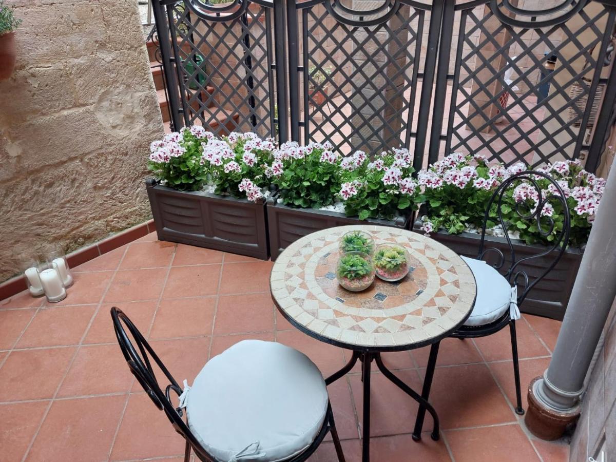 Suite Del Conservatorio Nel Centro Storico Lecce Eksteriør billede